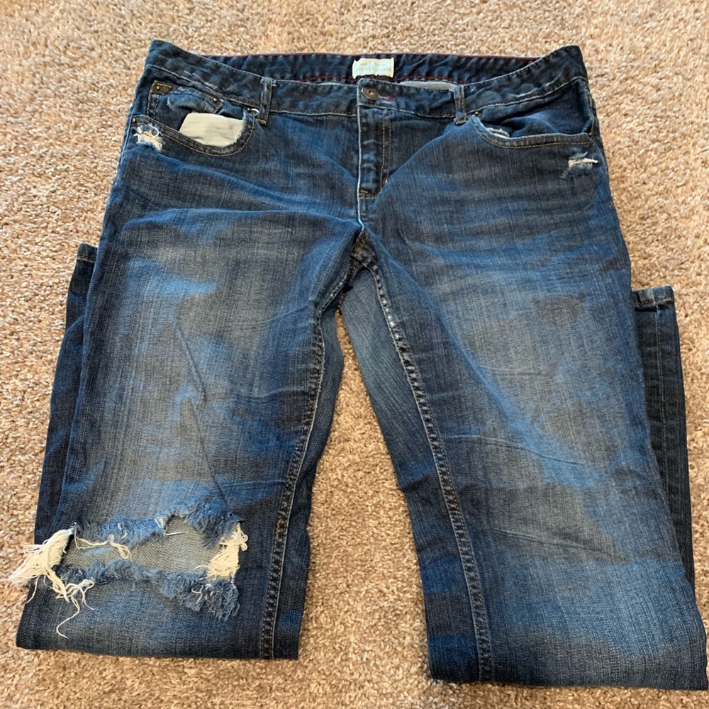 Aeropostale blue jeans